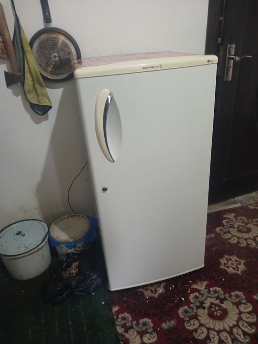 Холодильник LJ холати яхши