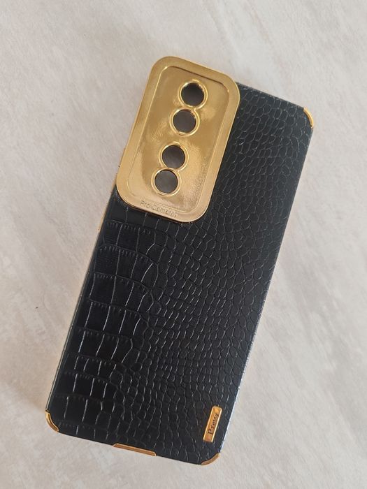 Кейс за Honor 90