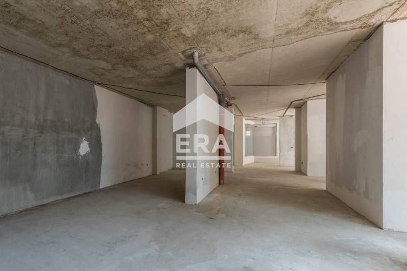 Продава се Офис в Варна, Бриз - 199 кв.м за 612 €/кв.м - Снимка #10