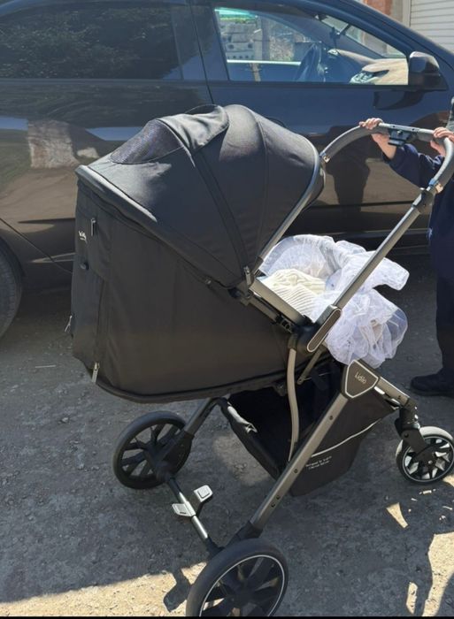 Продам шикарную каляску