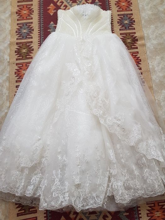 Продам свадебное платье