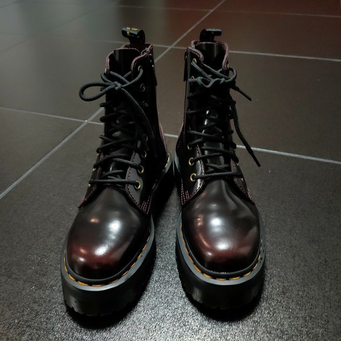 Дамски боти  Dr. Martens