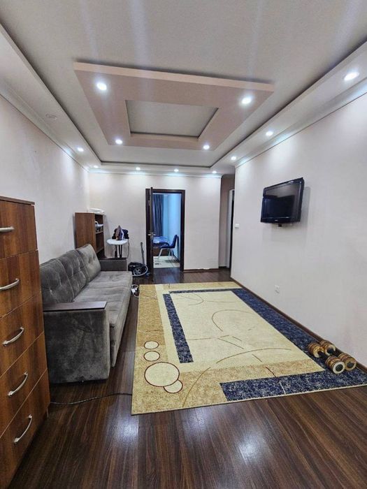 Срочно продаётся 2 ком Тараканчик