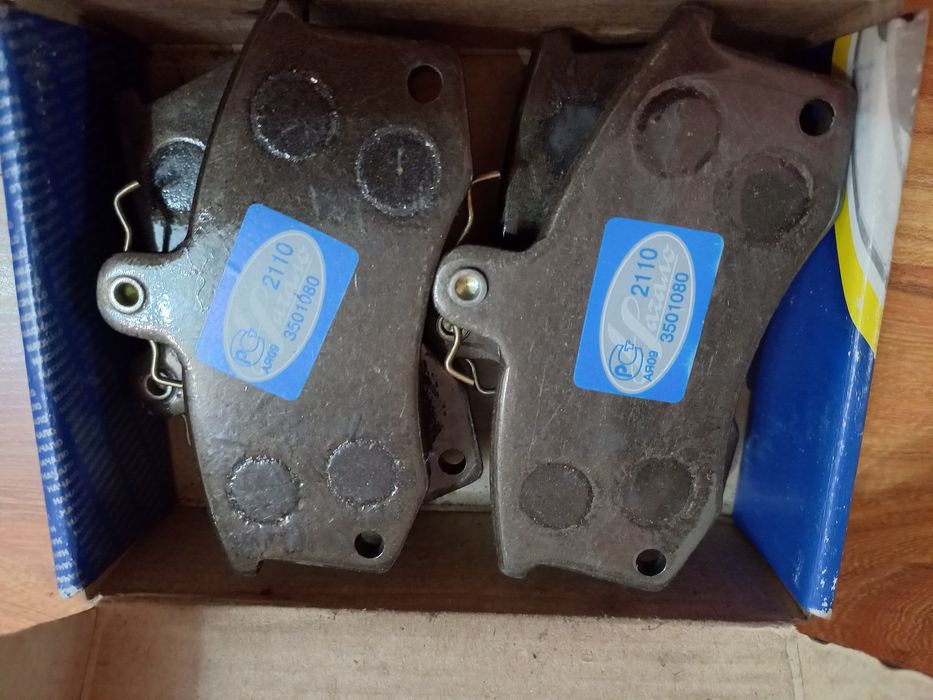 Колодка дискового тормоза 2110