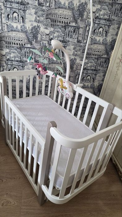 Срочно! Продается детская кроватка 2в1 . С рождения до 3 лет.