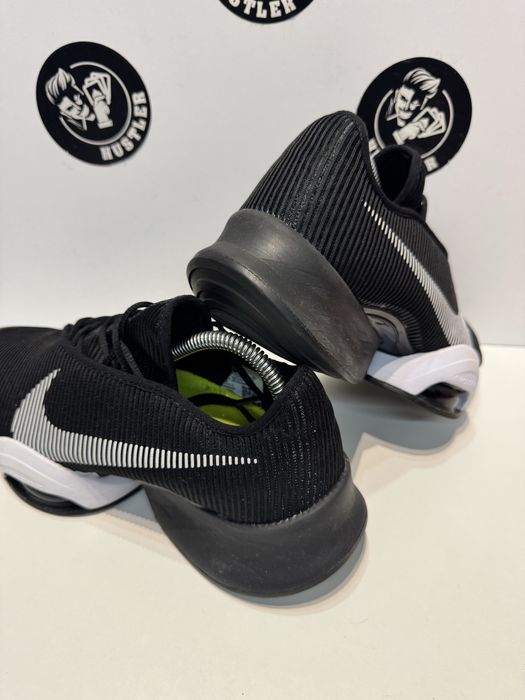 Маратонки NIKE AIR ZOOM SUPERREP .Номер 40