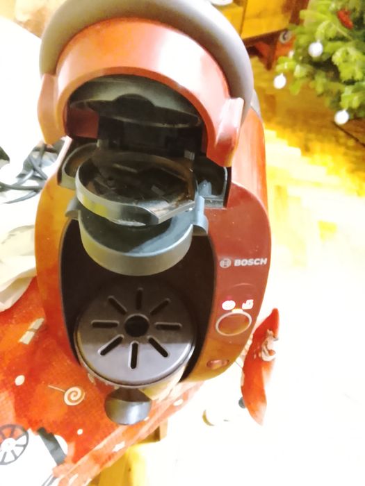 Aparat de cafea cu capsule bosch