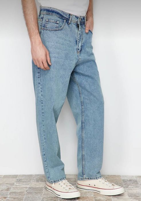 Мъжки дънки, размер 34 /цвят светло син.