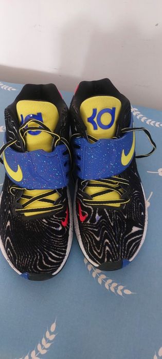 Adidasi Nike,  măsură 42,5