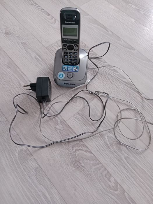 Телефон проводной