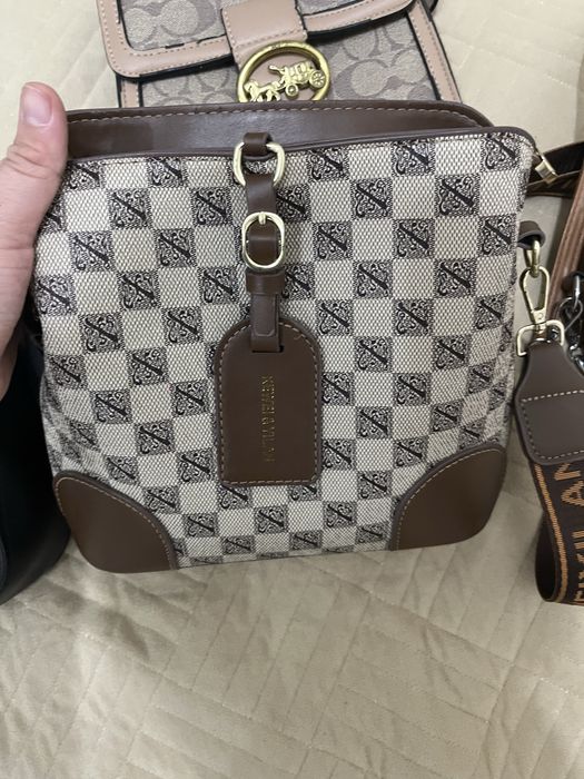 Продам сумки все по 2500