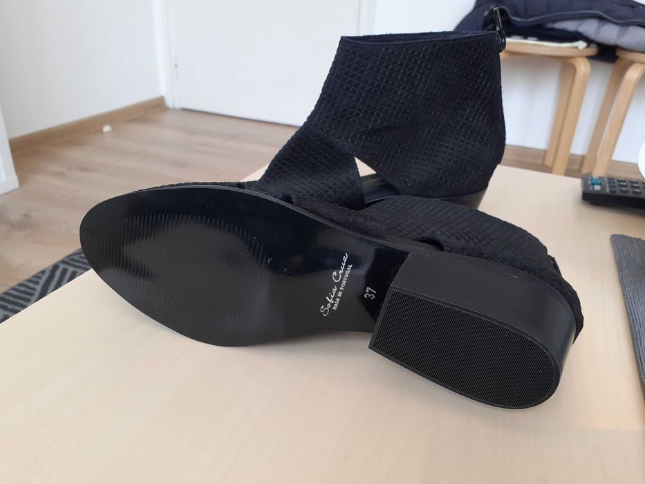 Дамски боти Sofia Cruz - естествен велур и кожа