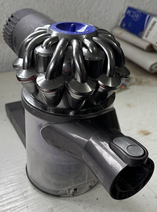 Dyson прахосмукачки