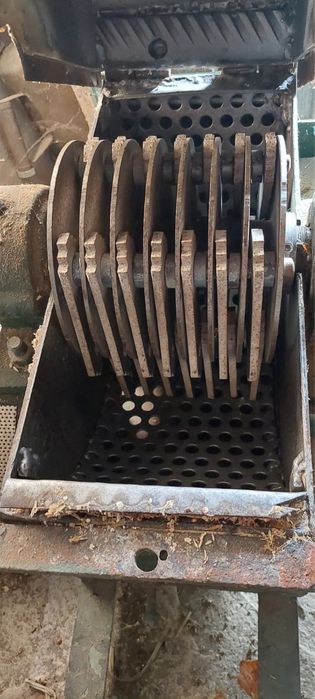 Трифазна Фуражомелка 28 чукова