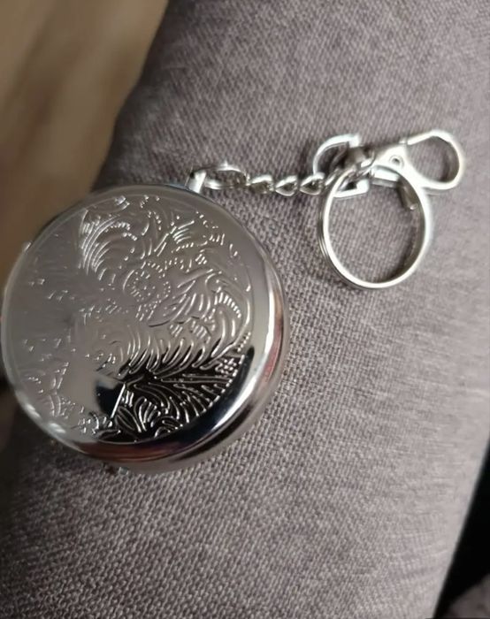 Пепелник за път/ мобилен неръждаема стомана с ключодържател