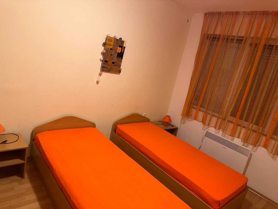 Тристаен с паркомясто в к-с Ривиера парк - к.к. Златни пясъци