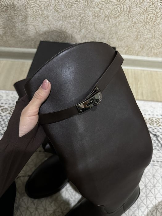 Зимный етік сатылады