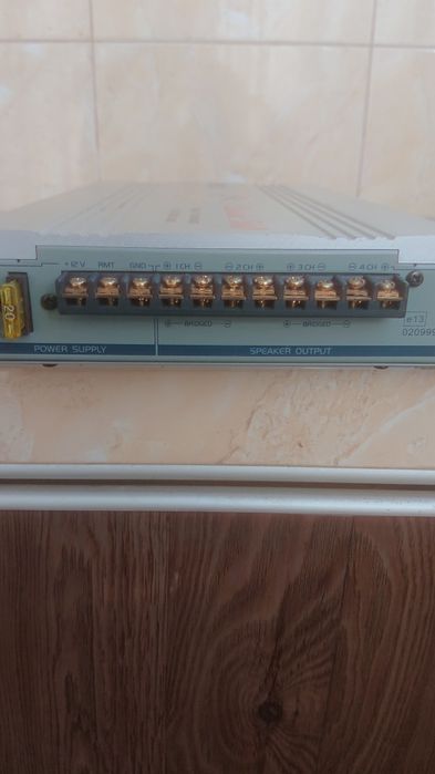 Авто усилвател Магнат Раптор