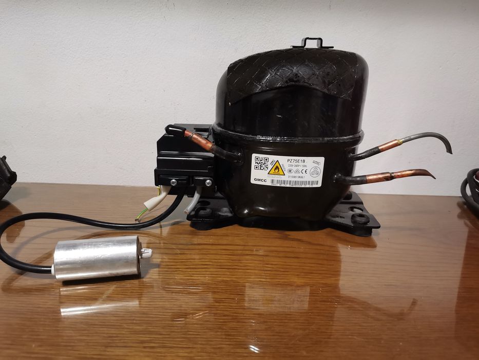 Compresor GMCC PZ75E1B combina frigorifica