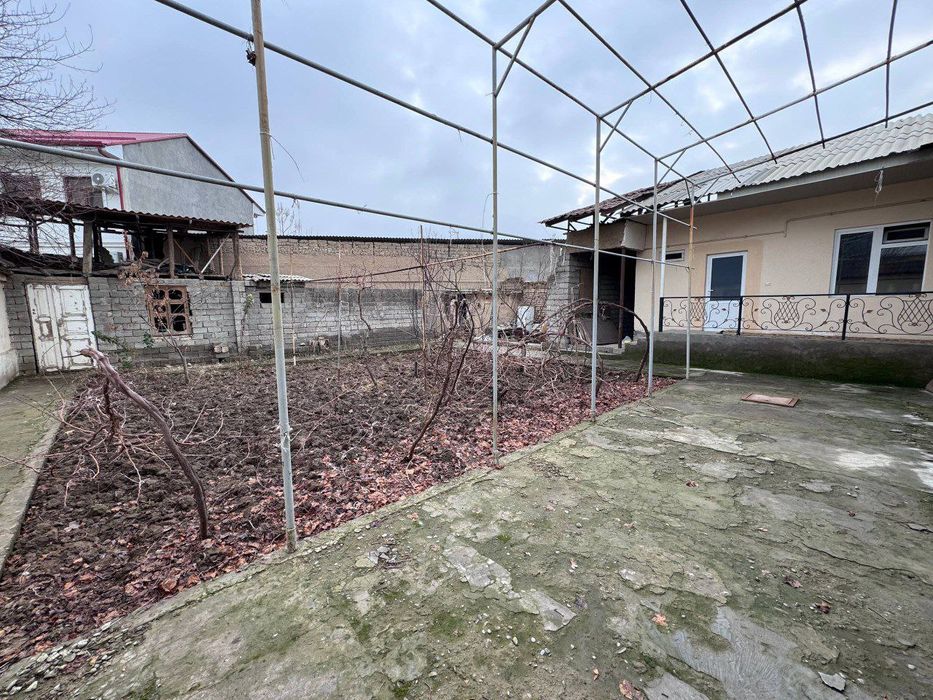 Ханабад махалля Номданак возле метро 6 соток