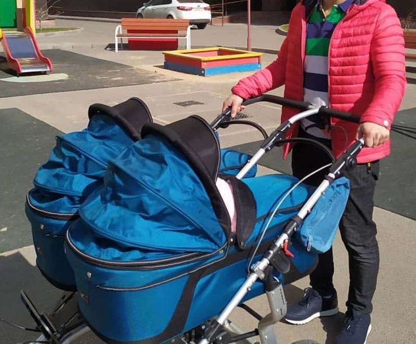 Коляска для двойни