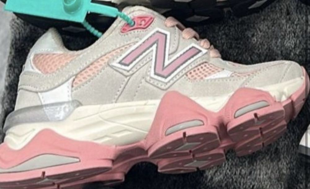New balance 9060