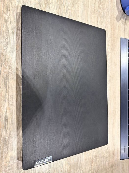 Lenovo noutbuk yengi xali ishlatilmagan narxini kelishamiz