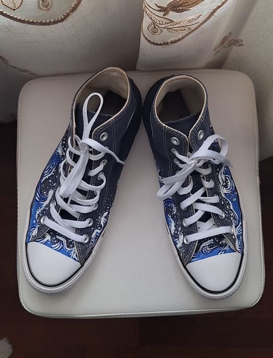Custom Hand-Painted Converse All Star – Unique Design