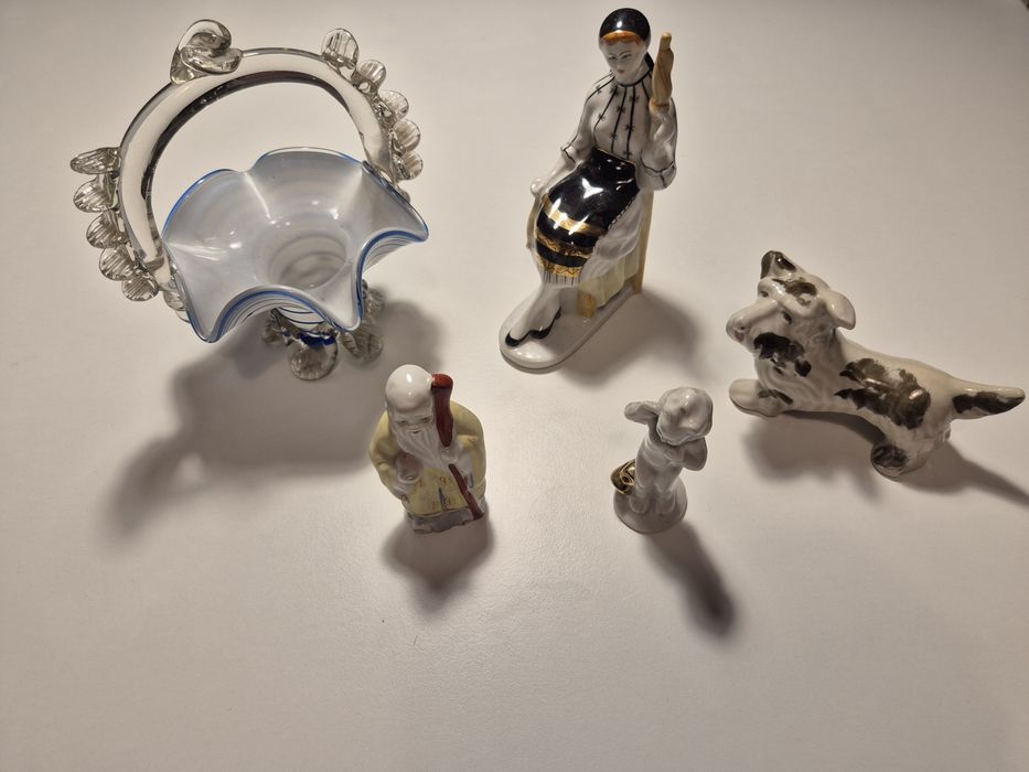 Set bibelouri cos de sticla, femeia cu fuior, caine, bebelus si chinez