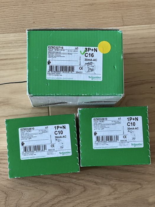 Sigurante cu diferential 16 si 10 a , 220 si 380 v