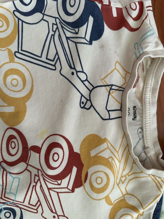 Лот момче 98/3г + подарък раничка