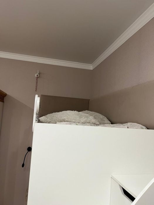 Двуярусная кровать