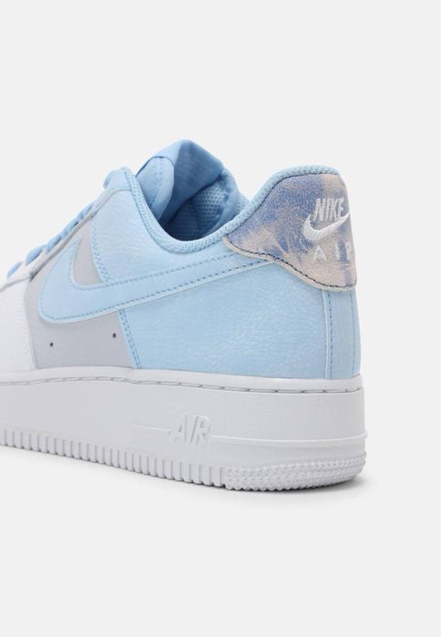 Air Force 1 '07 LV8 Psychic Blue