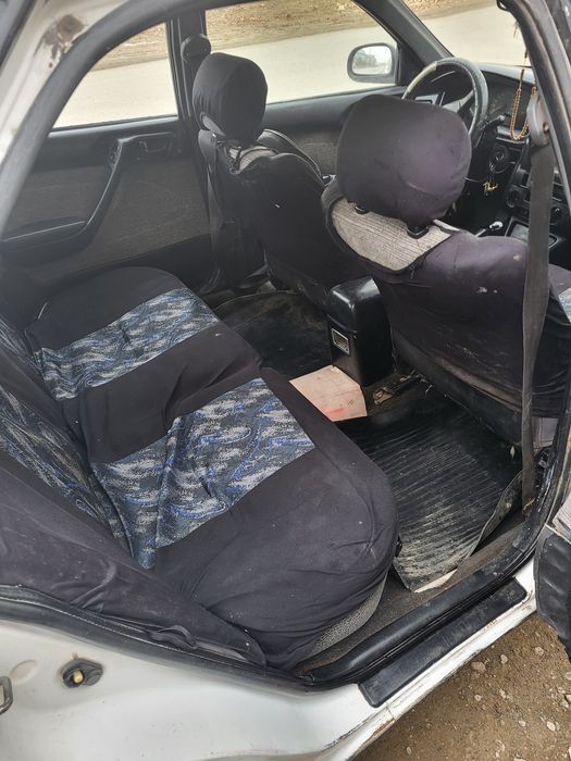 Тойота карина 94ж 1.8