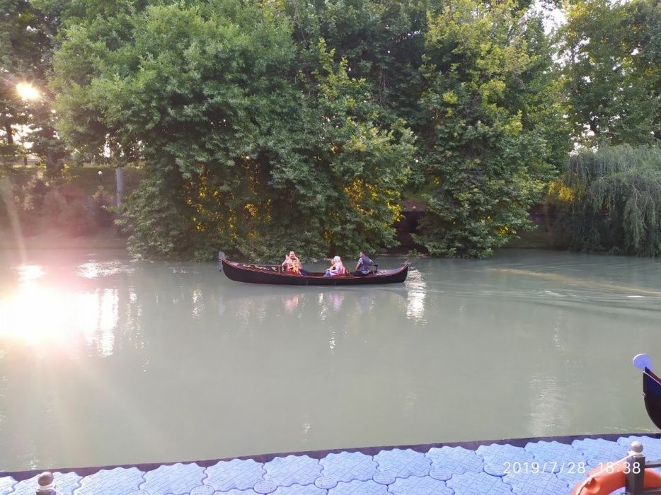 Gondola Italya лодка