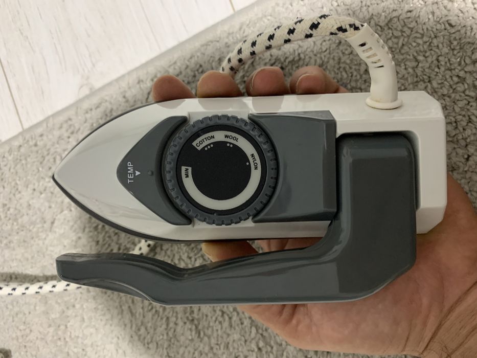 Vintage Fier de calcat uscat compact Remington Travel Plus TL214