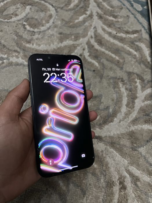 продам айфон 13 без минусов