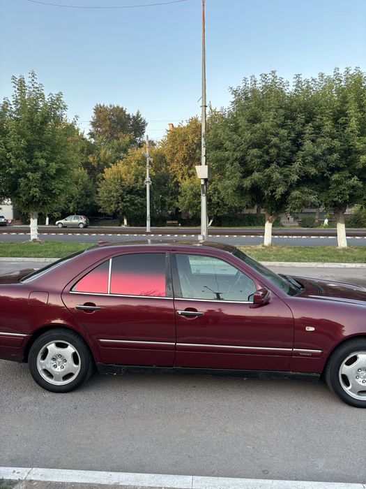 Мерседес бенз W210 кузов