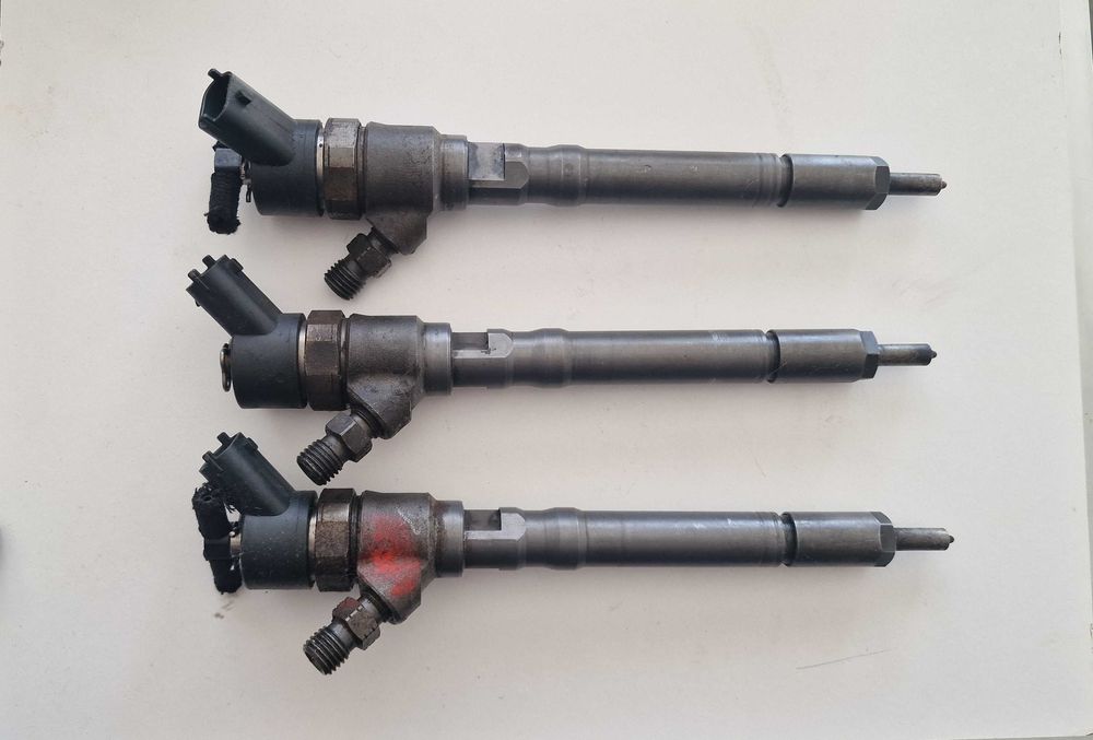 Дизел дюза дюзи инжектор 2.0 CRDi 1.5 Kia Hyundai Santa Fe Sportage