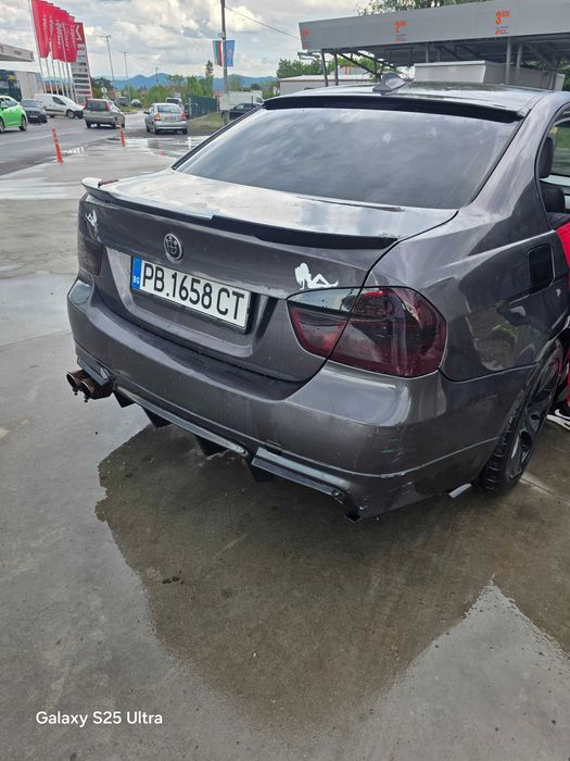 Продавам БМВ Е 90