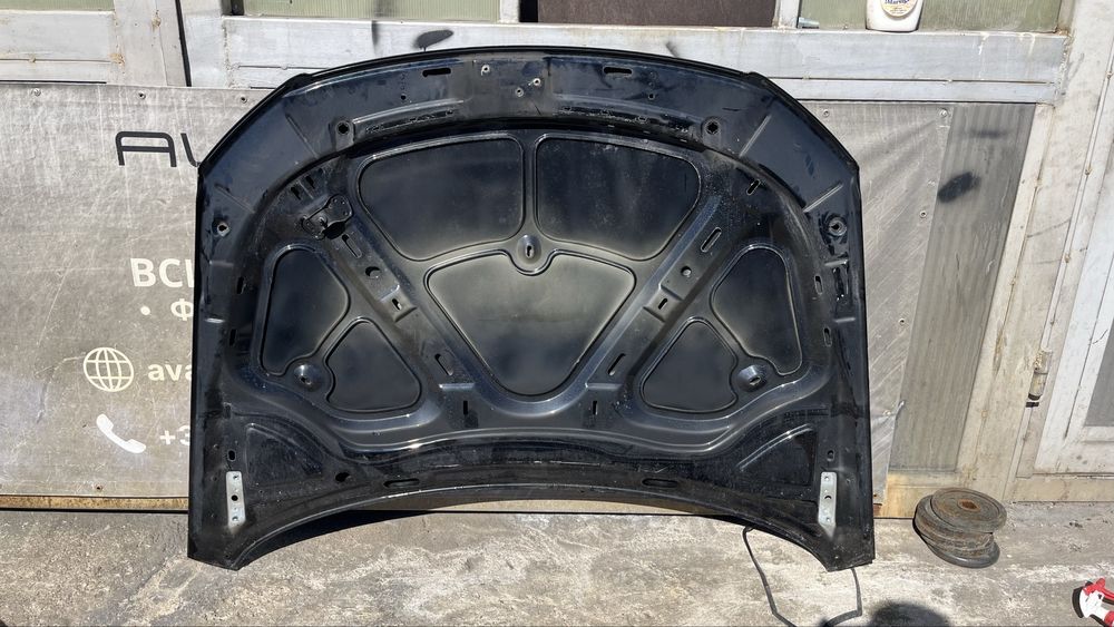 3 броя преден капак VW Passat 6 (2005-2011)