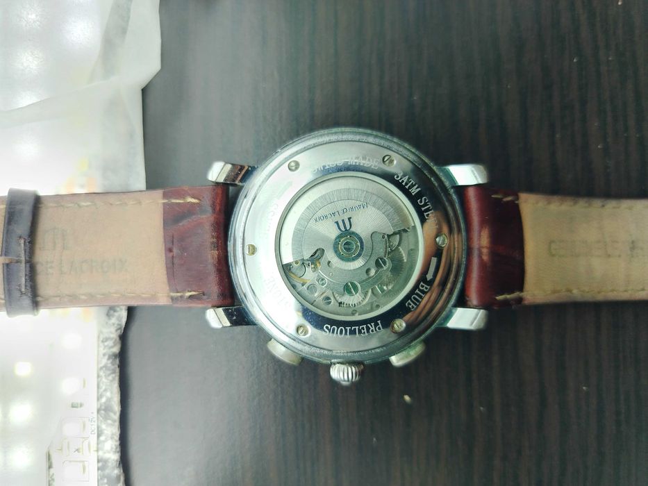 Продавам Часовник Maurice Lacroix