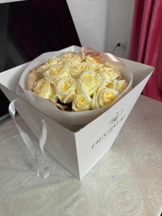 Цветы отдам 9000