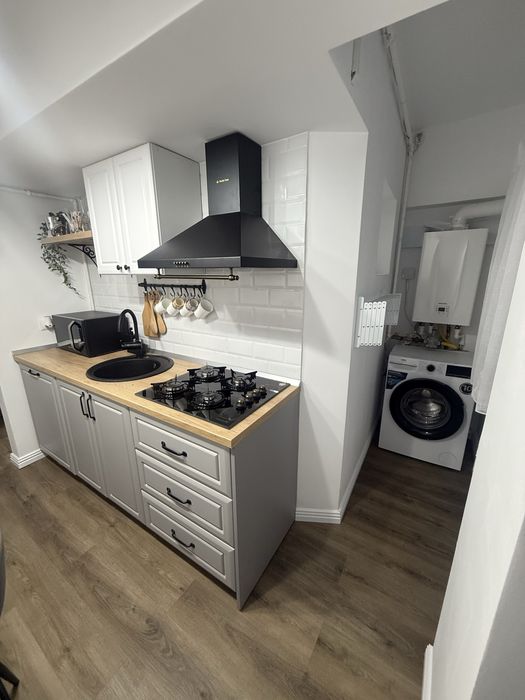 Inchiriez garsoniera in regim hotelier in Roman