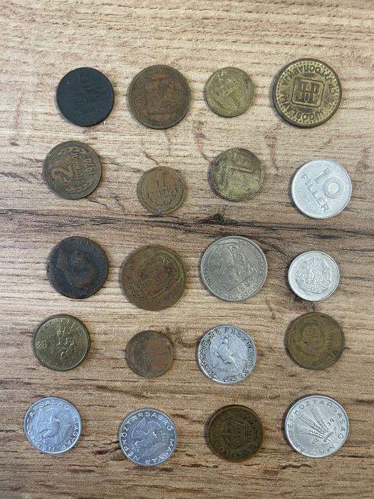 Monede de toate felurule