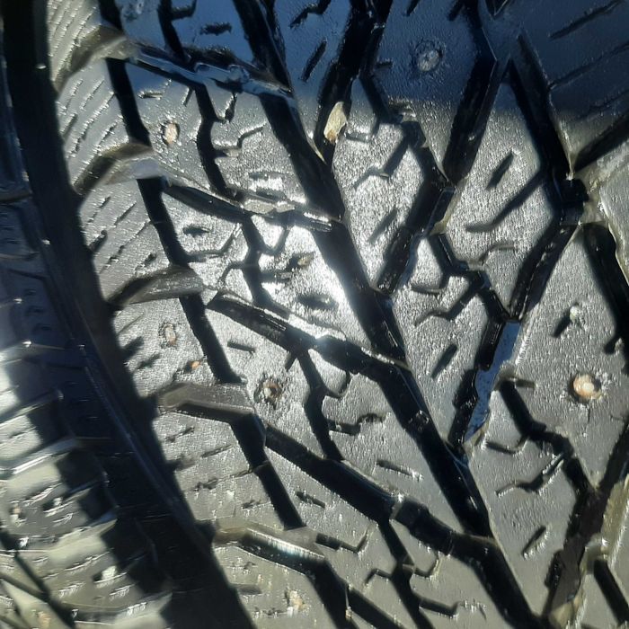 225/65 R17 Goodyear