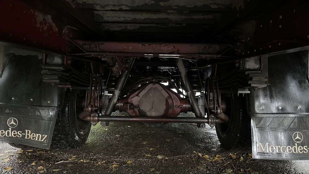 Mercedes-Benz 814