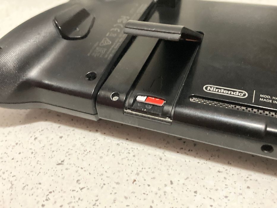 Nintendo Switch 500 gb pro joi-con