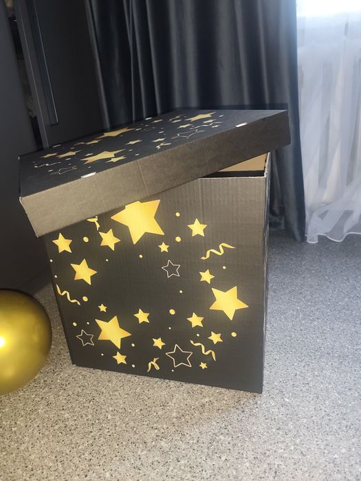 Продам коробку 40на40