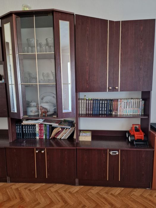 Продаётся стенка